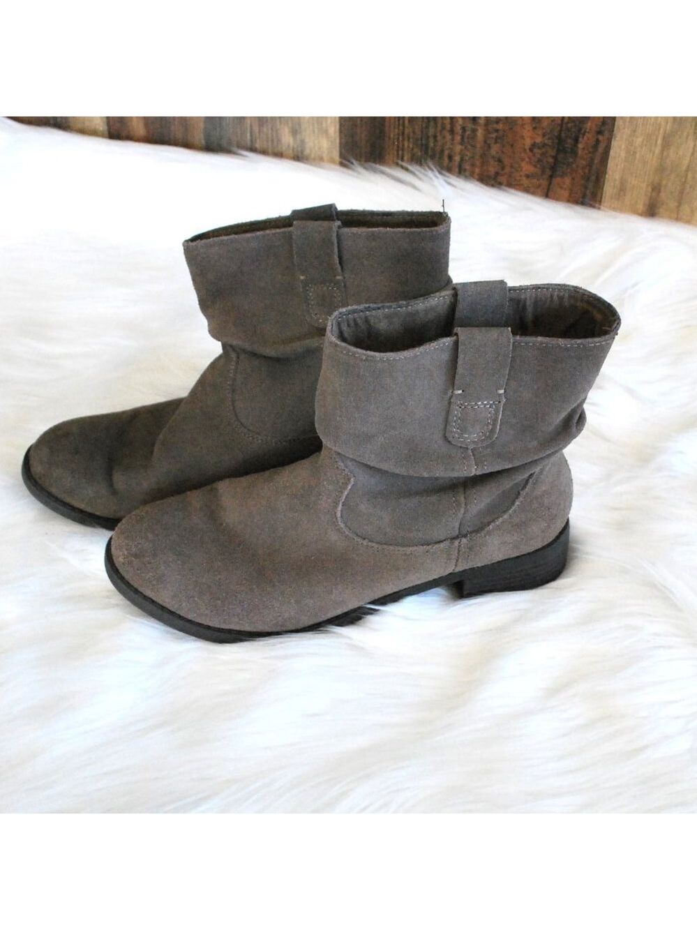 American Eagle Ankle Boots Womens Suede Gray/Brown Size 7